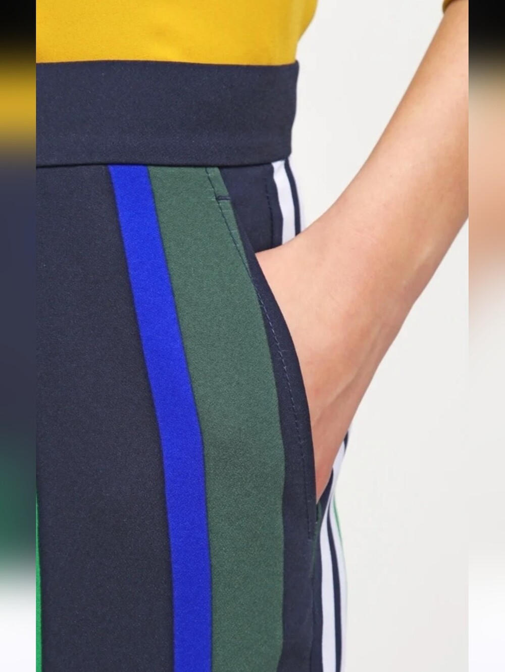 Banana Republic Striped Wide-Leg Pants in Green & Navy Size 6
